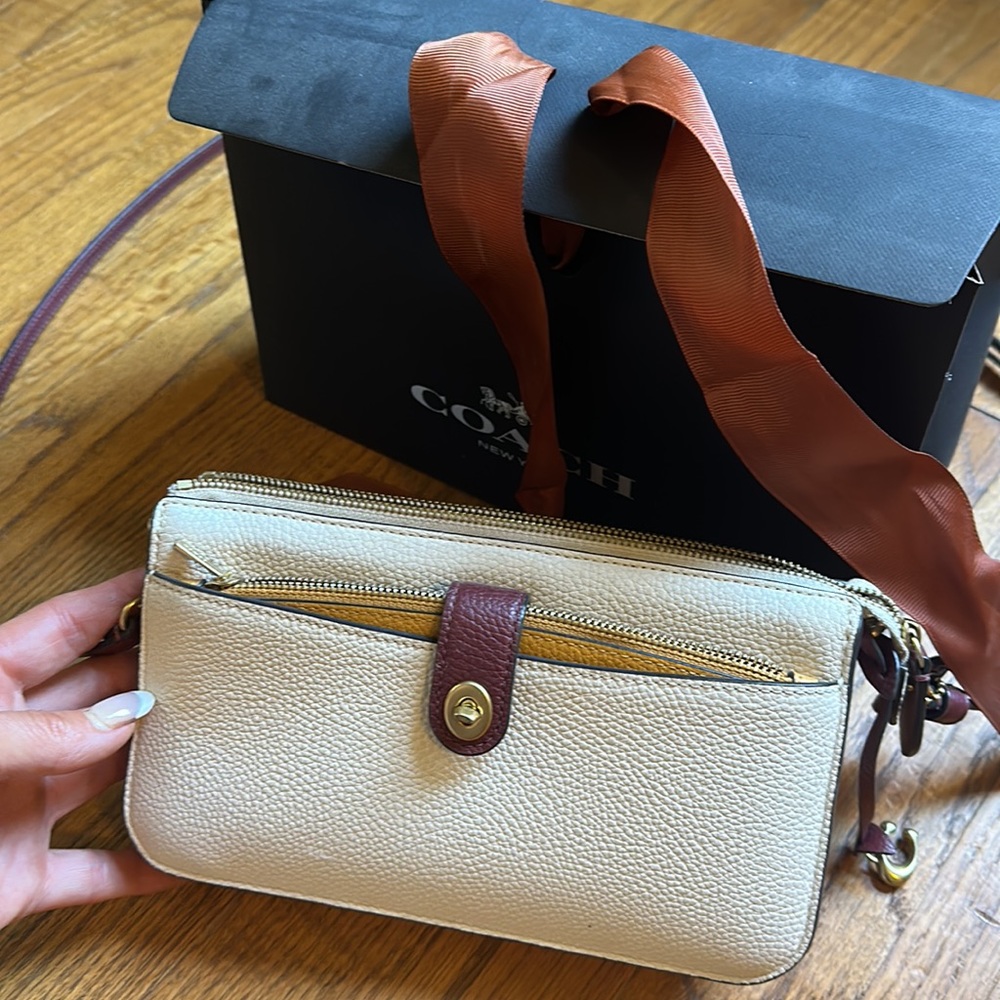 Coach neo pop up color block messenger bag (rare color combo)